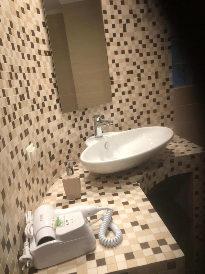Maisonette Lux Modern Next To Metro Kerameikos 3 Rooms アテネ エクステリア 写真