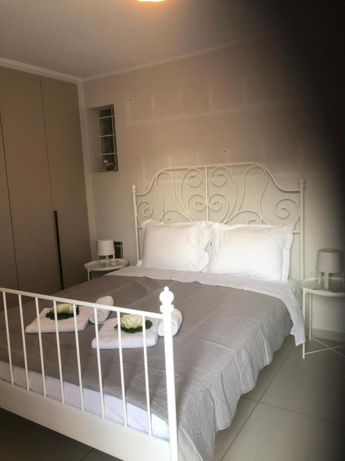 Maisonette Lux Modern Next To Metro Kerameikos 3 Rooms アテネ エクステリア 写真